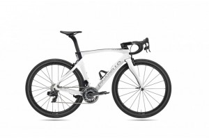 Pinarello DogMa F12 Carbon országúti kerékpárváz