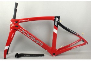 Rama roweru szosowego Pinarello Carbon Dogma F8