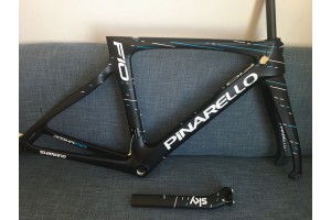 Pinarello DogMa F10 карбонова рамка за шосеен велосипед 905 Team Sky