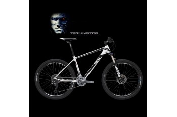 UCC MTB Carbon Bicycle The Terminator Version Blanc Vélo Complet